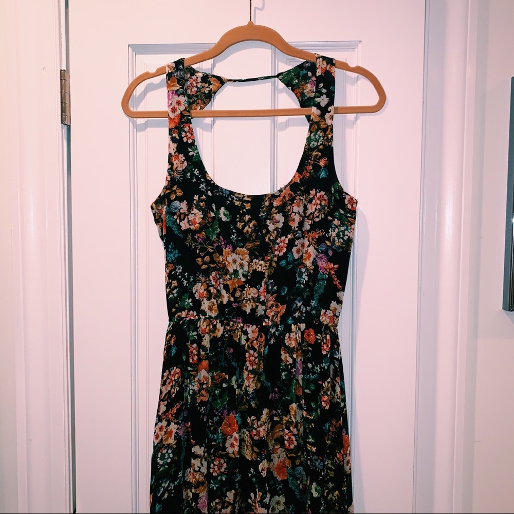 Pull & Bear floral maxi dress - Picture 6 of 8